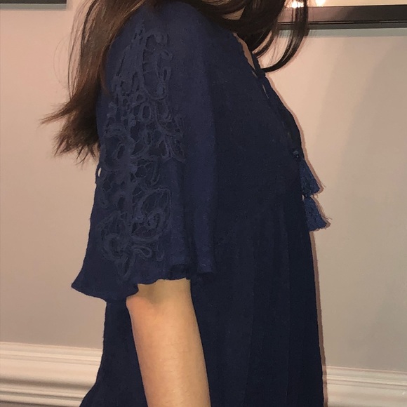 Blue Forever 21 Top - Picture 2 of 3